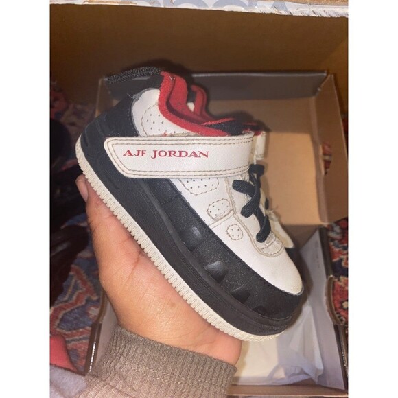 Jordan 6C - Picture 2 of 3